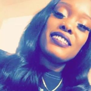 Meet your Posher, Tania